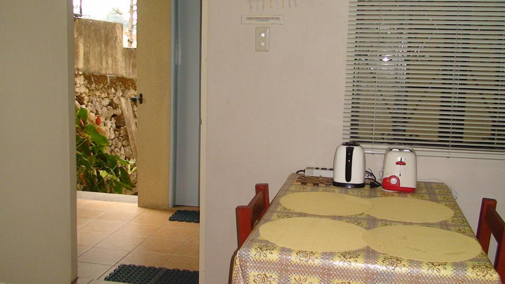 Lyn'S Do Drop Inn Transient House Baguio City Room photo